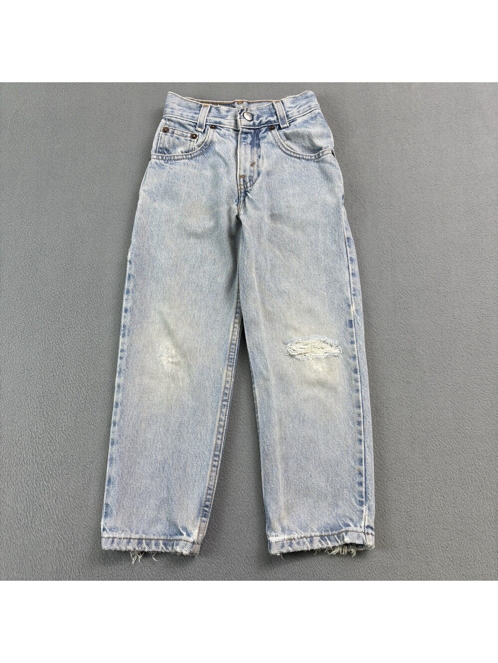 Vintage Levi’s 550 Relaxed Fit Slim Jeans Youth Size 6